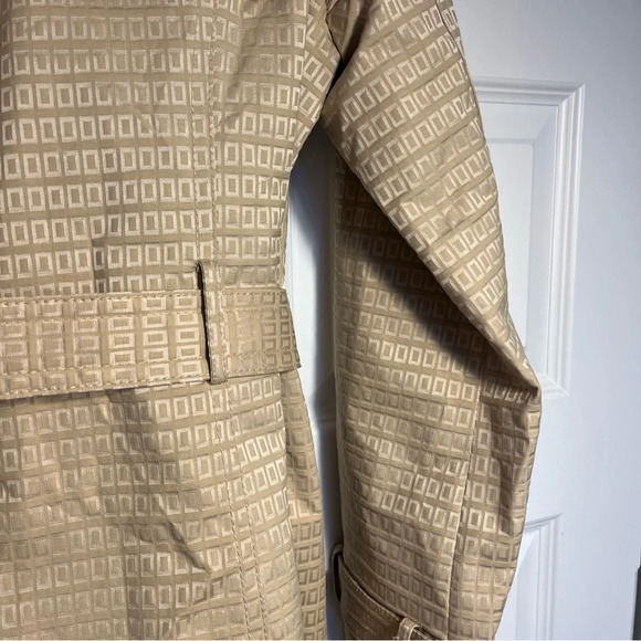 Johnston & Murphy Women’s Coat With Belt   Size Large - Picture 12 of 12